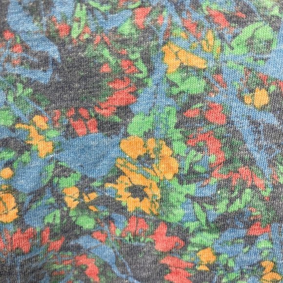 NWT LulaRoe Classic T Shirt - Picture 5 of 5